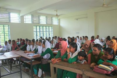 কৈশোর স্বাস্থ্য ও বাল্যবিবাহ প্রতিরোধ সেশন
